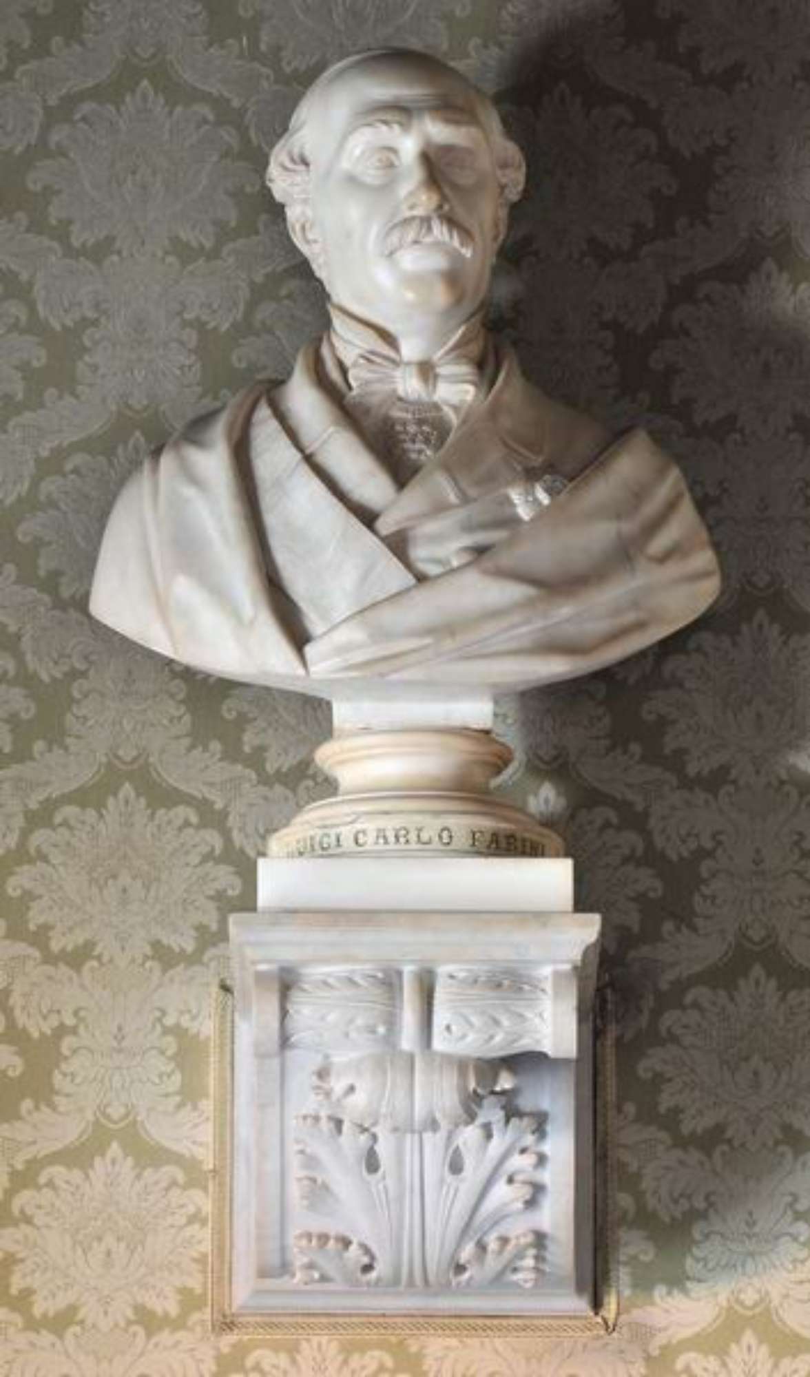 il busto di Luigi Carlo Farini